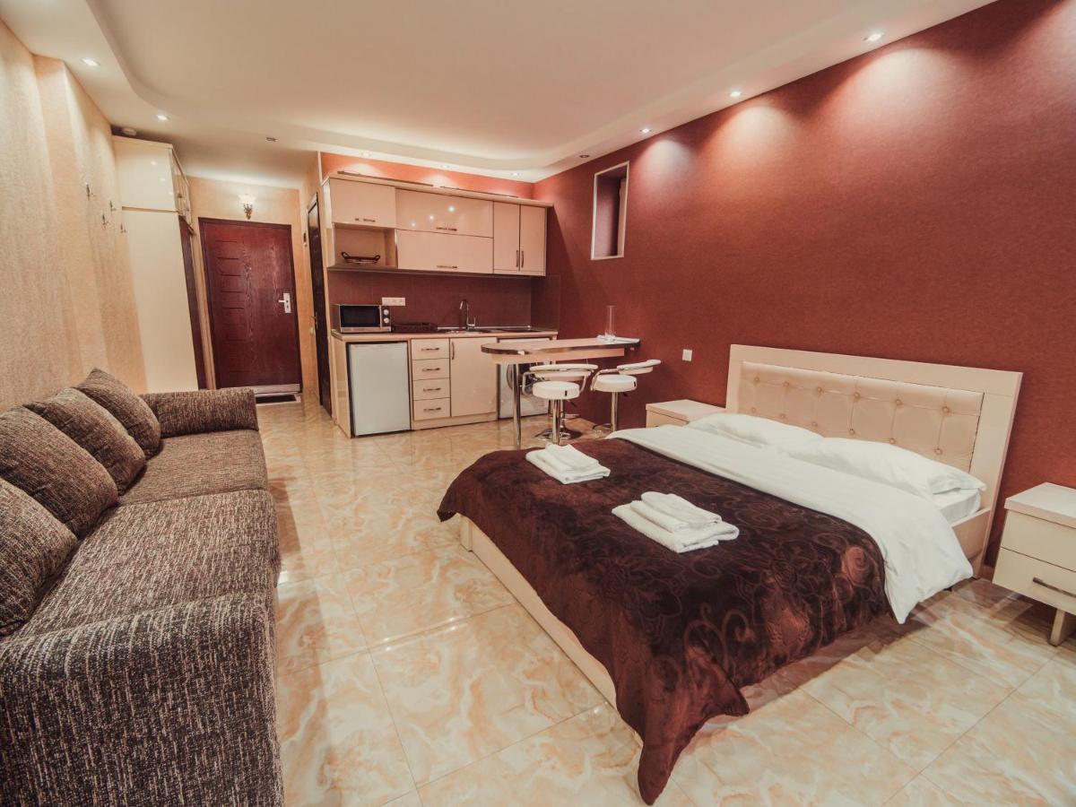 Apart Hotel Orbi Batumi Bagian luar foto