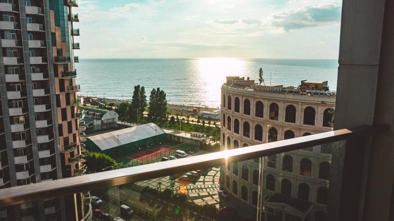 Apart Hotel Orbi Batumi Bagian luar foto